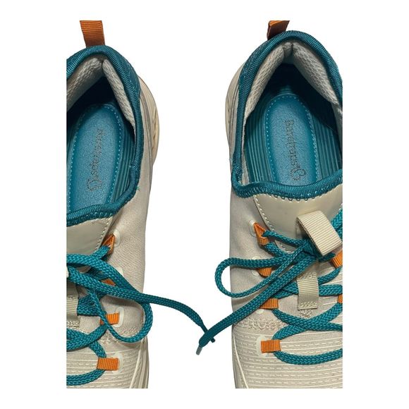 Baretraps®‎ Malina Slip On Sneaker - Cream (9M) - Picture 6 of 10